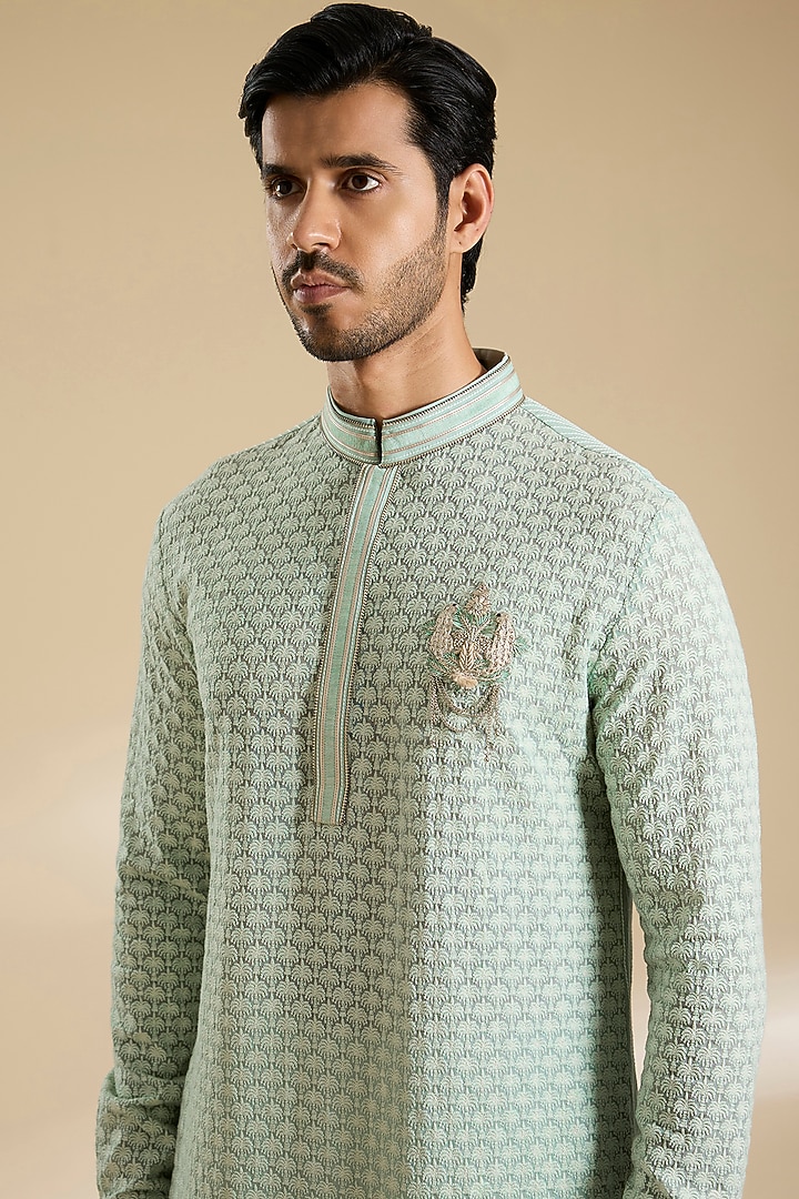 Aquamarine Georgette Embroidered Kurta by Shantnu & Nikhil Men at Pernia's Pop Up Shop