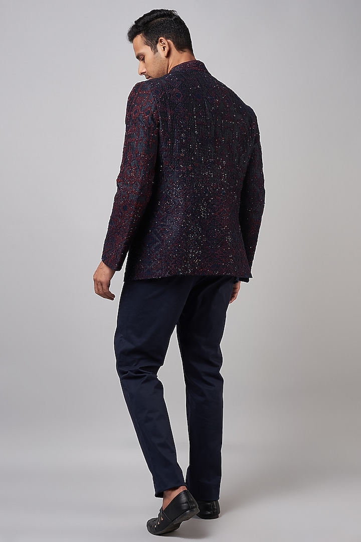 Navy Blue Chanderi Embroidered Groom Bandhgala Set by Shantnu & Nikhil Men at Pernia's Pop Up Shop