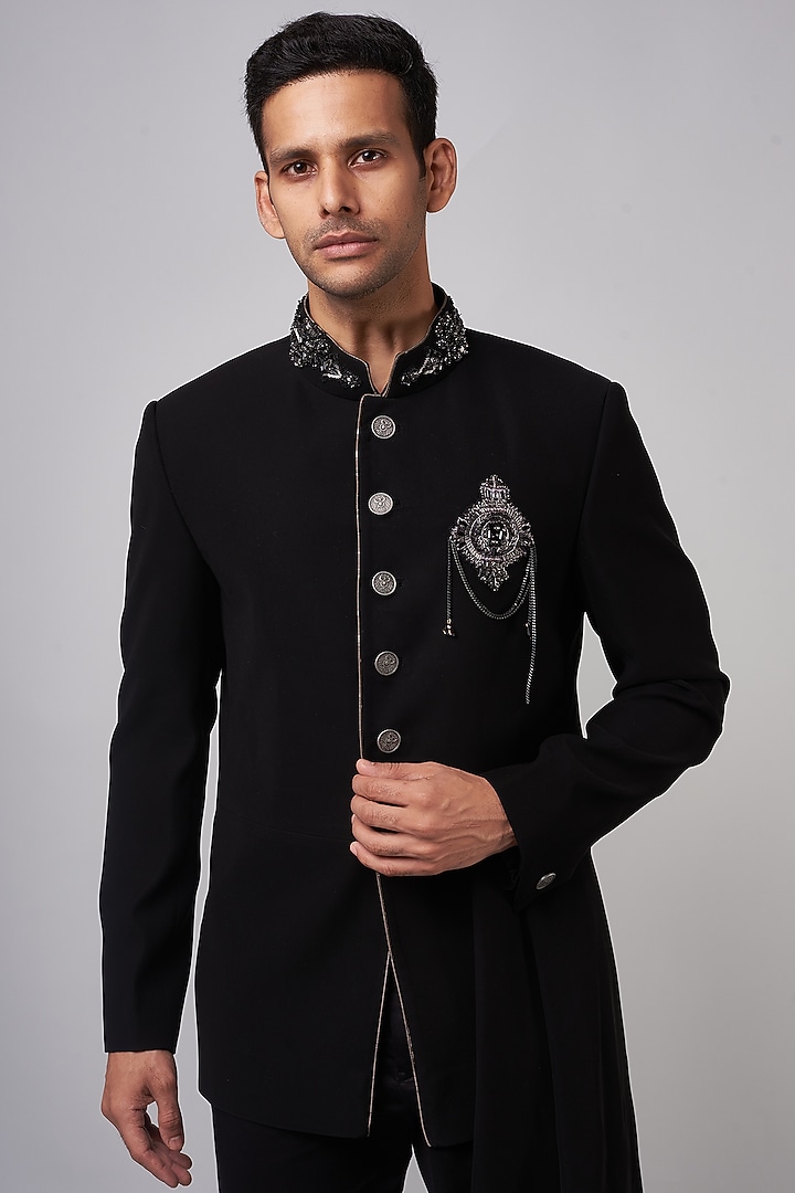 Black Sandwash Draped Bandhgala Set by Shantnu & Nikhil Men at Pernia's Pop Up Shop