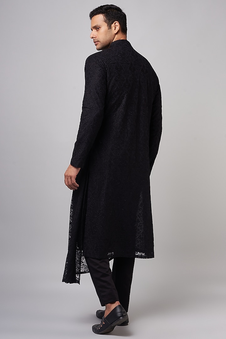 Black Imported Net Embroidered Draped Kurta by Shantnu & Nikhil Men at Pernia's Pop Up Shop