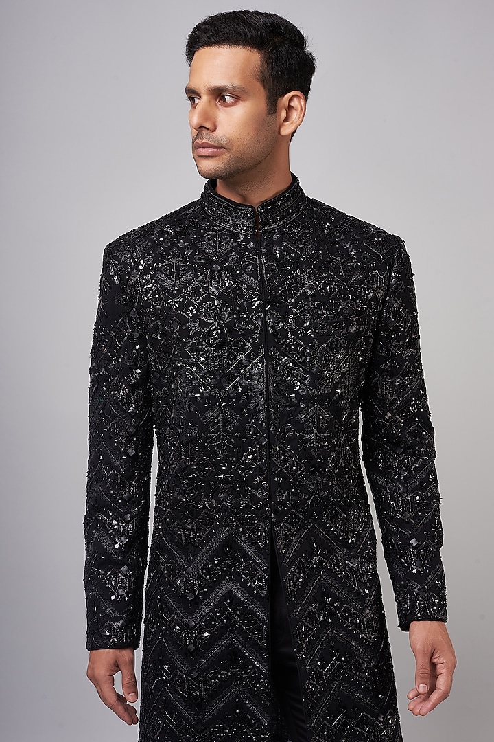Black Suiting Embroidered Groom Sherwani by Shantnu & Nikhil Men at Pernia's Pop Up Shop