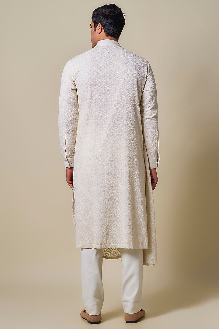 Ivory Georgette Chikankari Embroidered Draped Kurta by Shantnu & Nikhil Men at Pernia's Pop Up Shop