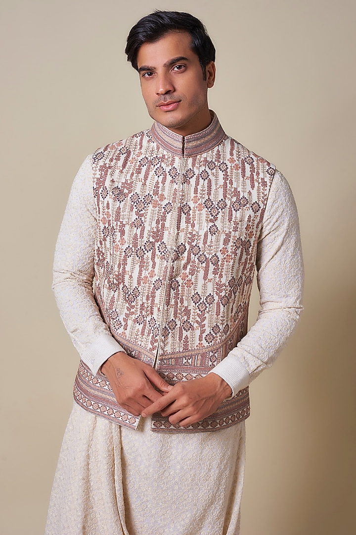 Ivory Georgette Machine Embroidered Bundi Jacket by Shantnu & Nikhil Men