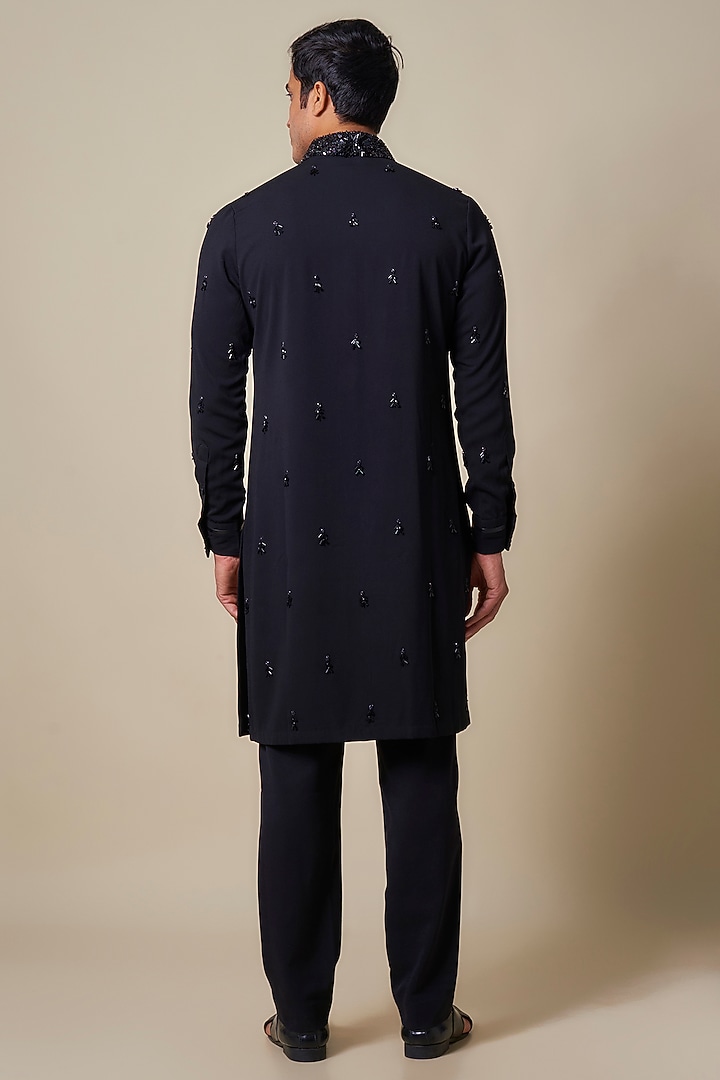 Obsidian Black Crepe Zardosi Embroidered Kurta by Shantnu & Nikhil Men at Pernia's Pop Up Shop