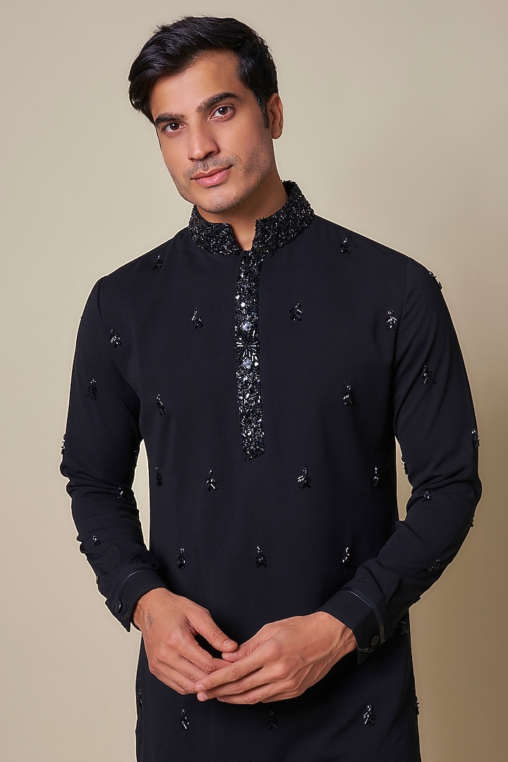 Obsidian Black Crepe Zardosi Embroidered Kurta by Shantnu & Nikhil Men at Pernia's Pop Up Shop