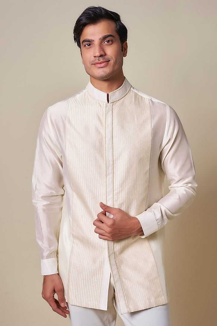 Ivory Chanderi Machine Embroidered Shirt Kurta by Shantnu & Nikhil Men at Pernia's Pop Up Shop