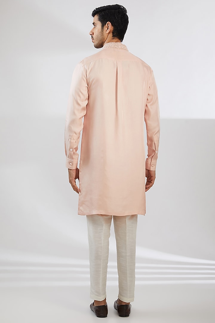 Peach Silk Twill Zardosi Embroidered Kurta by Shantnu & Nikhil Men at Pernia's Pop Up Shop