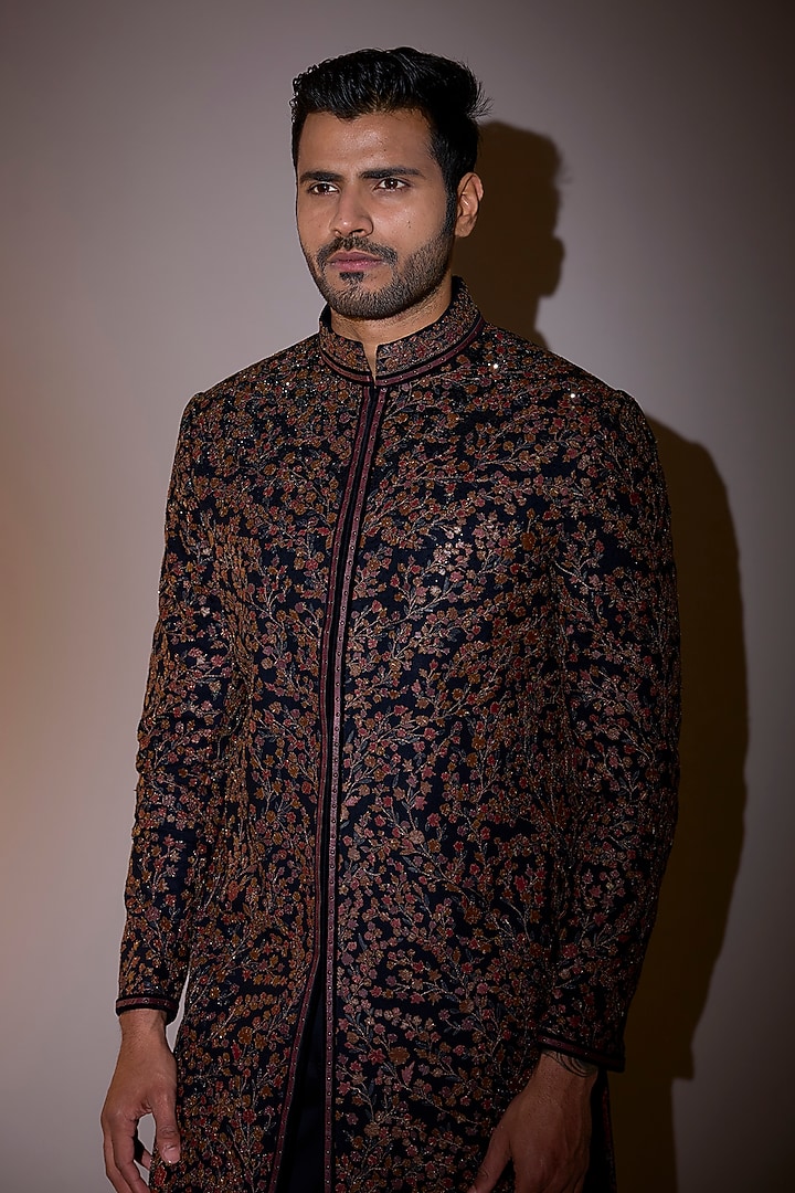 Midnight Blue Crushed Georgette Embroidered Groom Sherwani Set by Shantnu & Nikhil Men at Pernia's Pop Up Shop