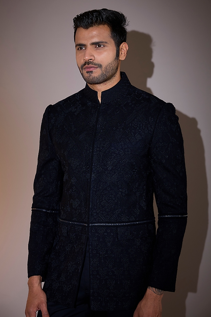 Midnight Blue Crushed Georgette Embroidered Groom Bandhgala Set by Shantnu & Nikhil Men at Pernia's Pop Up Shop