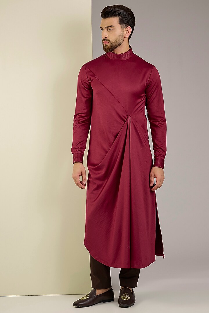 Maroon Silk Thread Embroidered Nehru Jacket Set by Shantnu & Nikhil Men at Pernia's Pop Up Shop