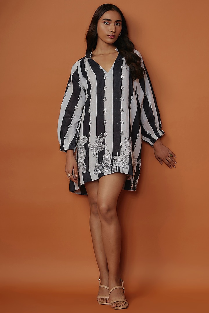Black & White Linen Stripe Digital Printed Dress by NASSH