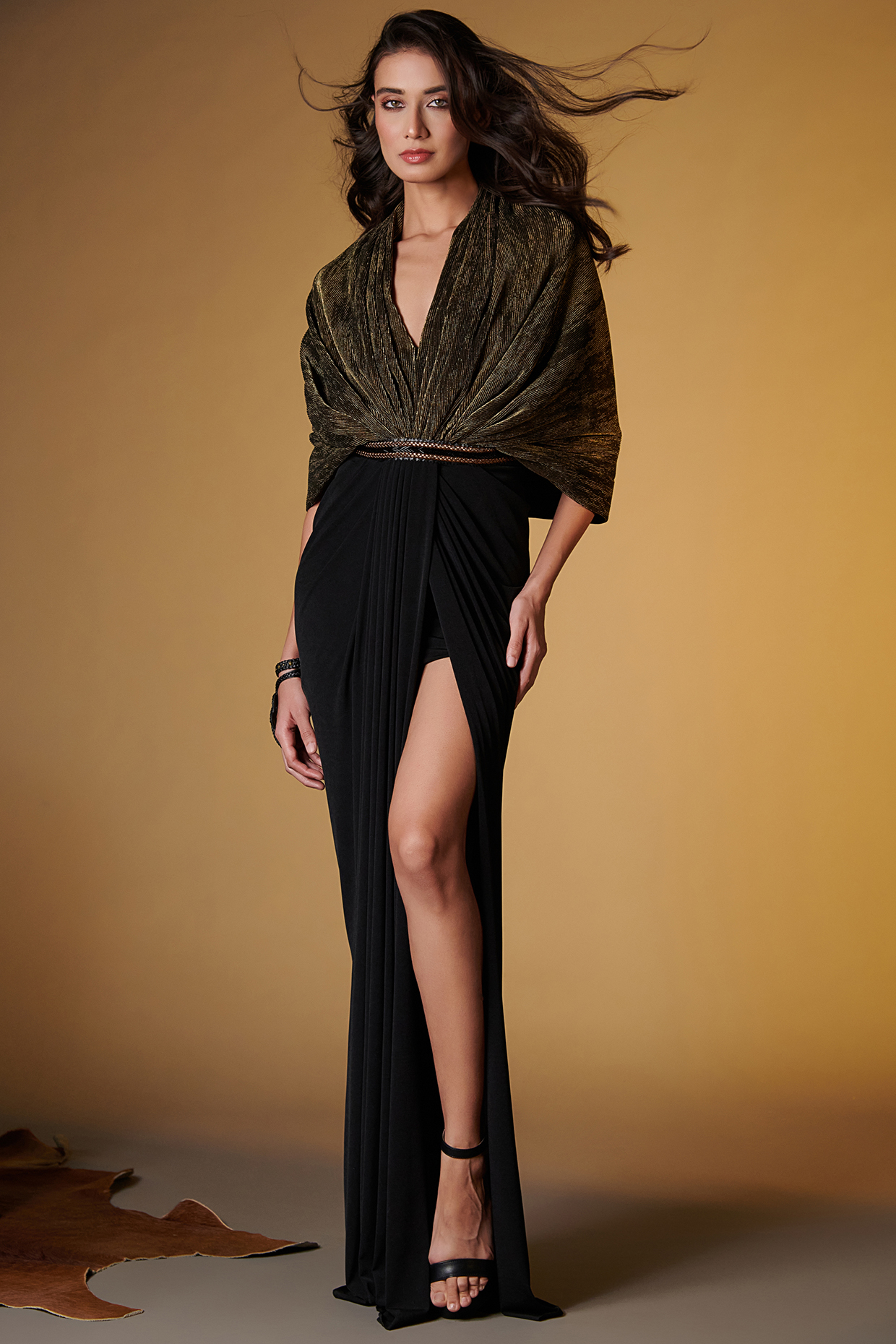 Buy Shantanu and Nikhil Off White Drape Saree Gown for Women Online @ Tata  CLiQ Luxury