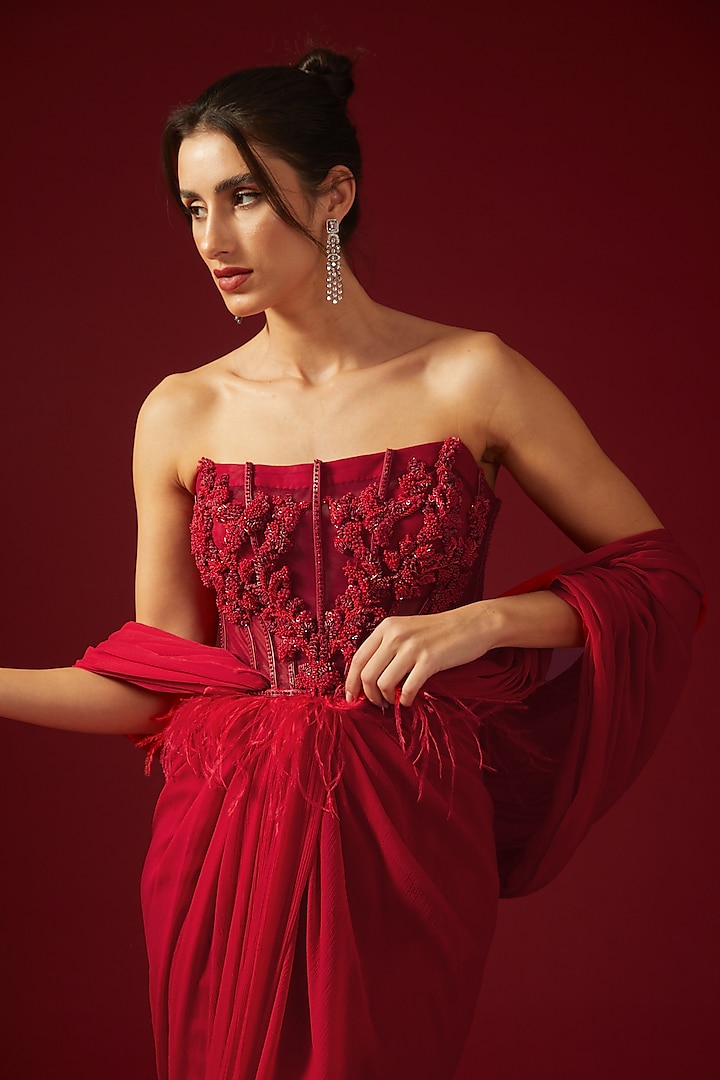 Red Georgette Embroidered Strapless Gown Saree Design by Shantnu & Nikhil  at Pernia's Pop Up Shop 2024