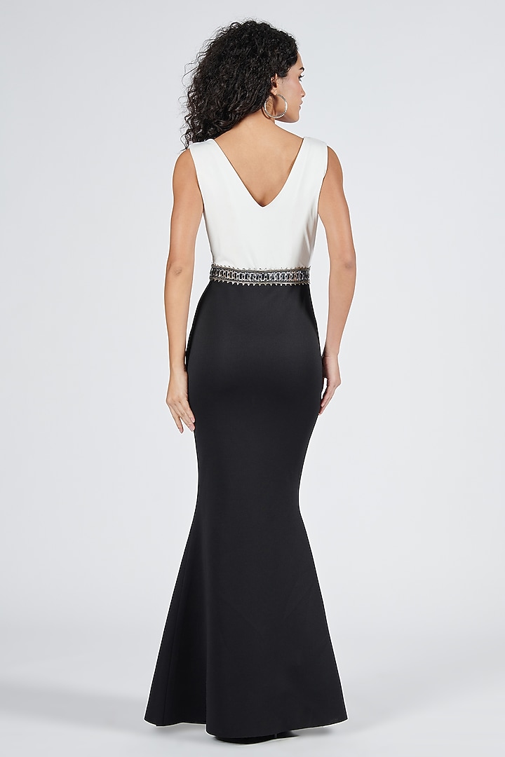 Black Neoprene Color-Blocked Wedding Saree Gown by S&N by Shantnu Nikhil at Pernia's Pop Up Shop