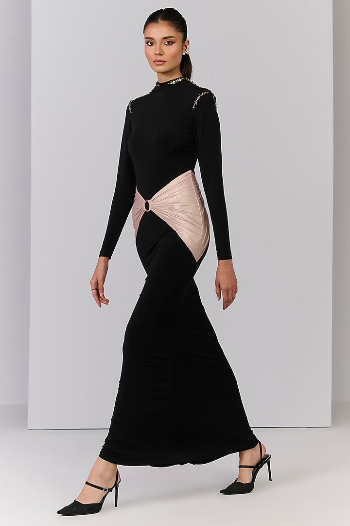 Black Poly Jersey Wedding Gown Saree by S&N by Shantnu Nikhil at Pernia's Pop Up Shop
