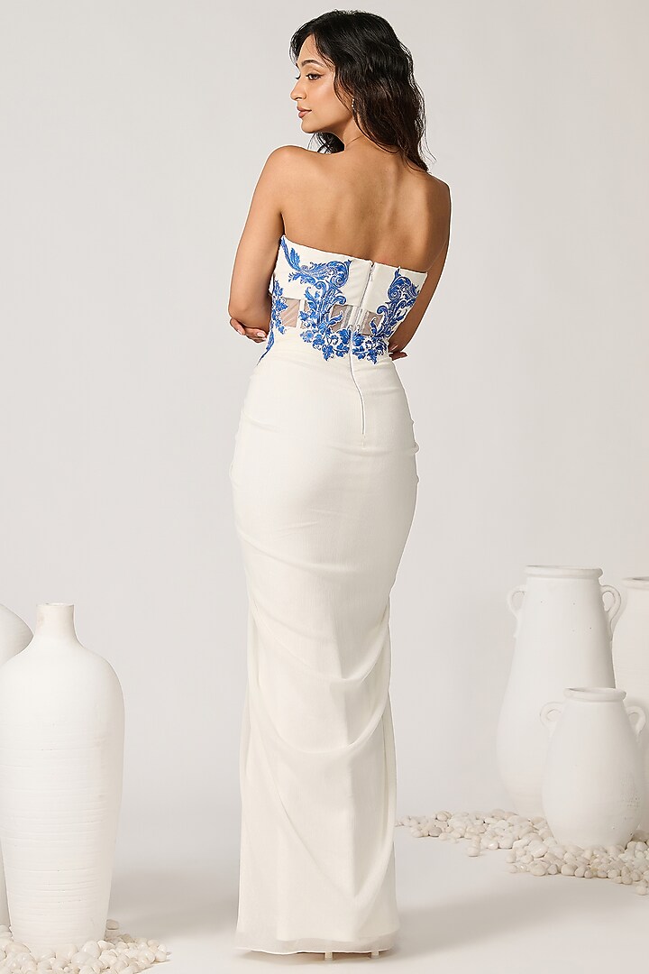 Off-White Shimmer Chiffon Corset Wedding Gown Saree by S&N by Shantnu Nikhil at Pernia's Pop Up Shop