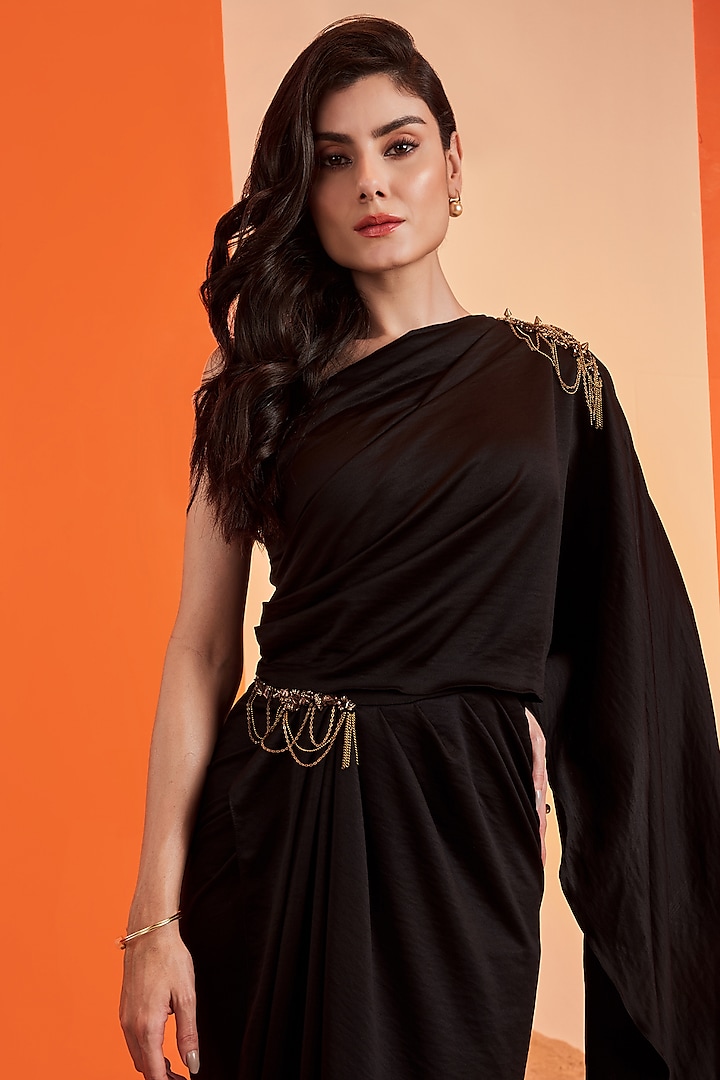 Black Crepe One-Shoulder Wedding Gown Saree by S&N by Shantnu Nikhil at Pernia's Pop Up Shop