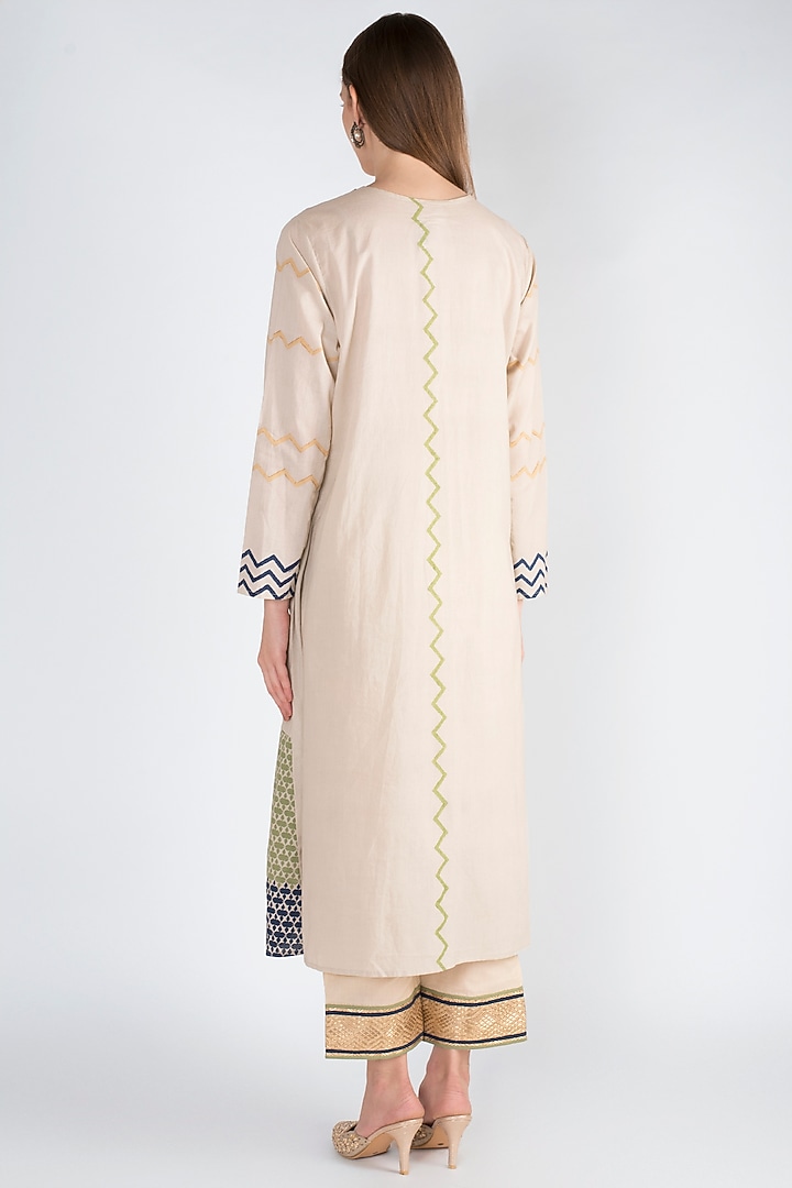 Grey A-Line Kurta With Pants by Natasha J at Pernia's Pop Up Shop