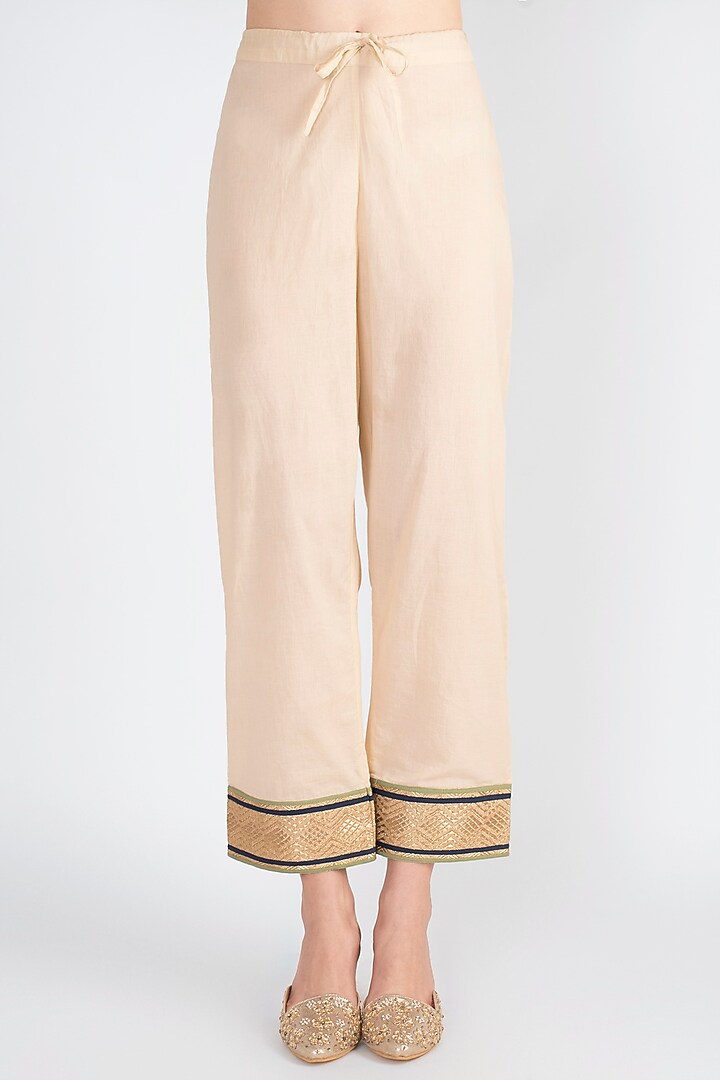 Grey A-Line Kurta With Pants by Natasha J at Pernia's Pop Up Shop