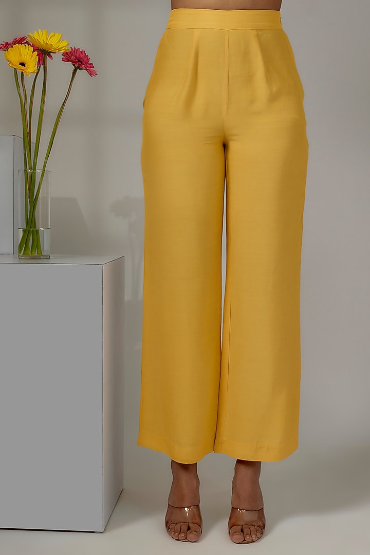 Pastel Yellow Viscose Georgette Hand Embroidered Cape Set by Nayantara Couture at Pernia's Pop Up Shop