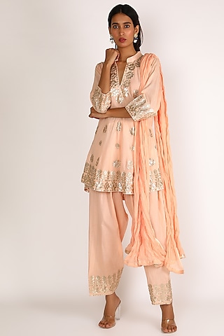 Peach Embroidered Kurta Set by Nazar By Indu