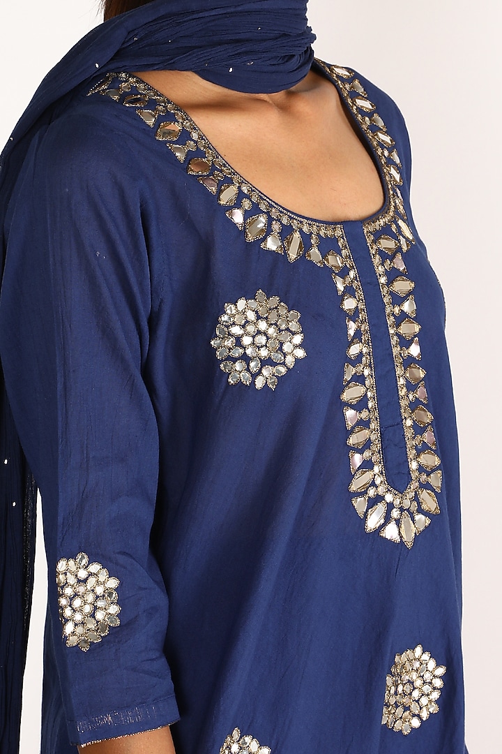Electric Blue Mirror Embroidered Kurta Set by Nazar By Indu at Pernia's Pop Up Shop