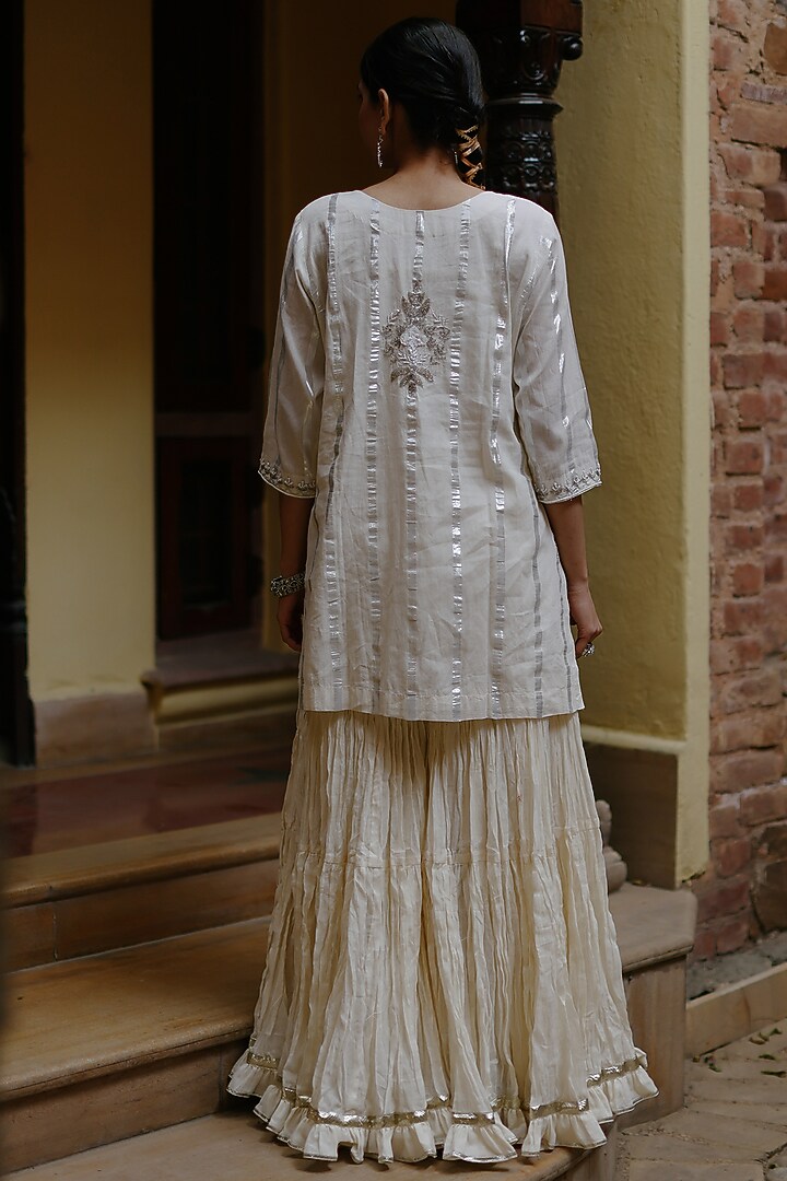 White Cotton Crushed Gharara Set by Nazar By Indu at Pernia's Pop Up Shop