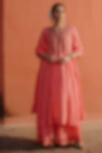 Coral Cotton Zari Embroidered Kurta Set by Nazar By Indu at Pernia's Pop Up Shop