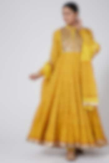 Yellow Printed Anarkali Set by Nazar By Indu at Pernia's Pop Up Shop