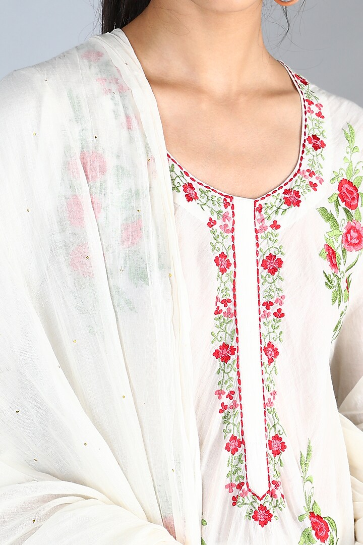 White Machine Embroidered A-Line Long Kurta Set For Girls by Nazar by Indu - Kids at Pernia's Pop Up Shop