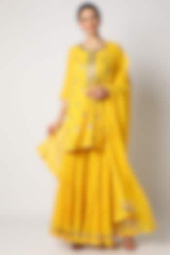 Yellow Gharara Set With Mirror Work For Girls by Nazar by Indu - Kids
