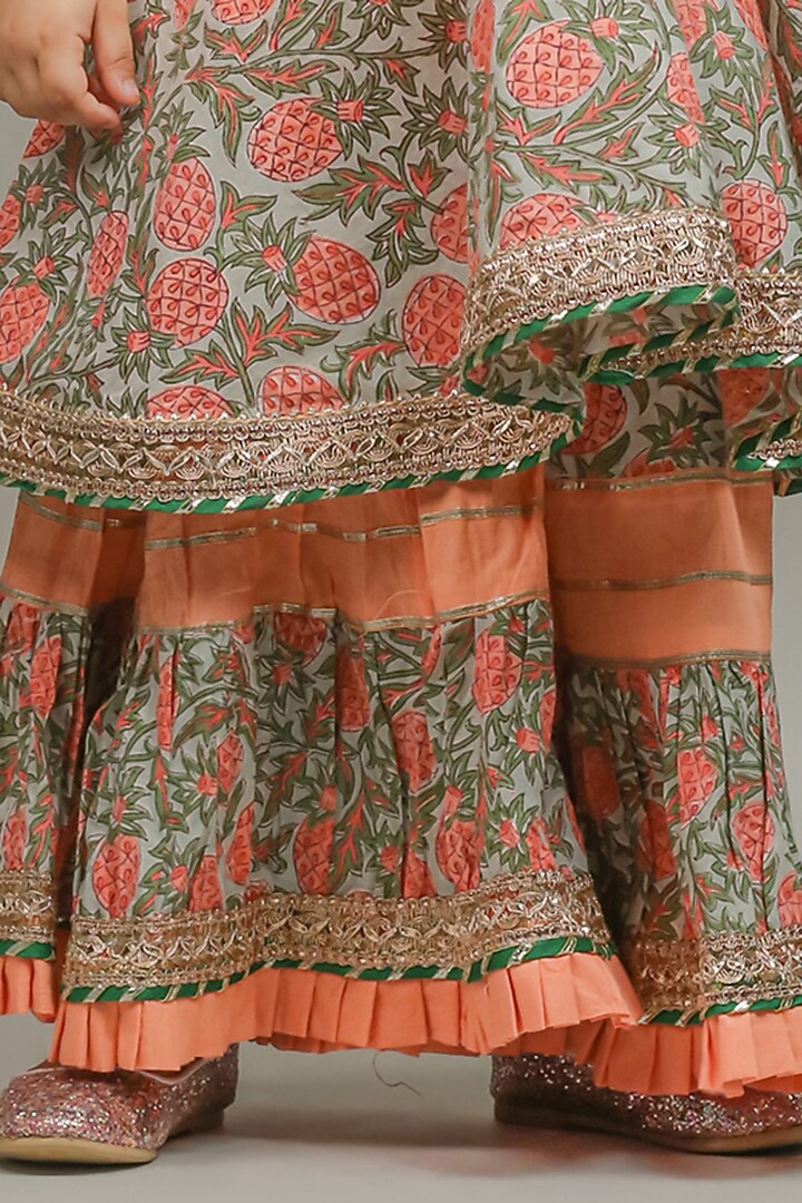 Peach Printed Gharara Set For Girls by Baby Nazar at Pernia's Pop Up Shop