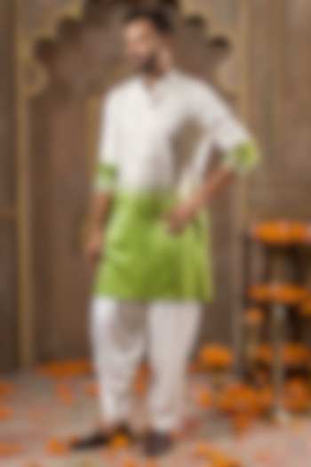 Green Ombre Linen Silk Embroidered Kurta Set by NAMAN AHUJA at Pernia's Pop Up Shop