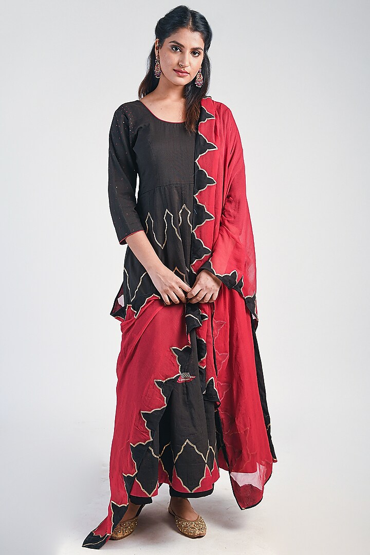 Black & Red Embroidered Anarkali Set by Naina Arunima