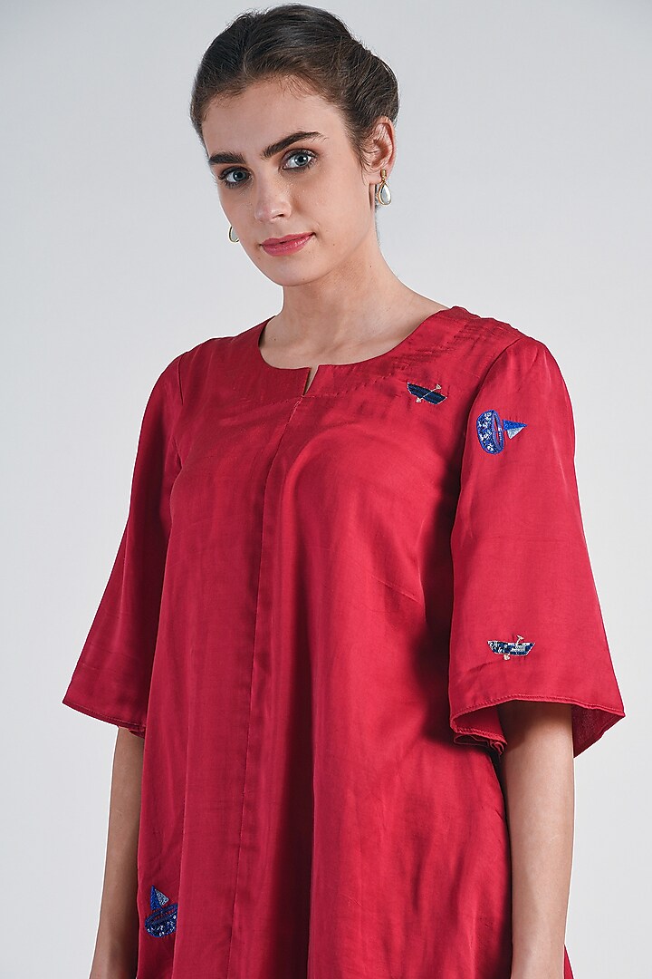 Red Sequins Embroidered Tunic by Naina Arunima at Pernia's Pop Up Shop