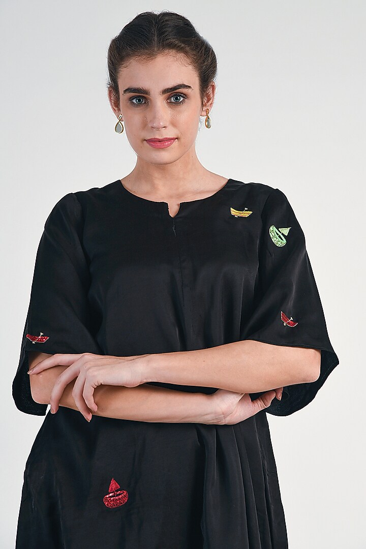 Black Sequins Embroidered Tunic by Naina Arunima at Pernia's Pop Up Shop