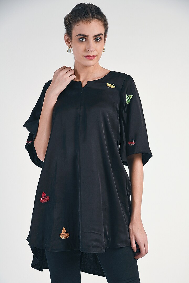 Black Sequins Embroidered Tunic by Naina Arunima at Pernia's Pop Up Shop