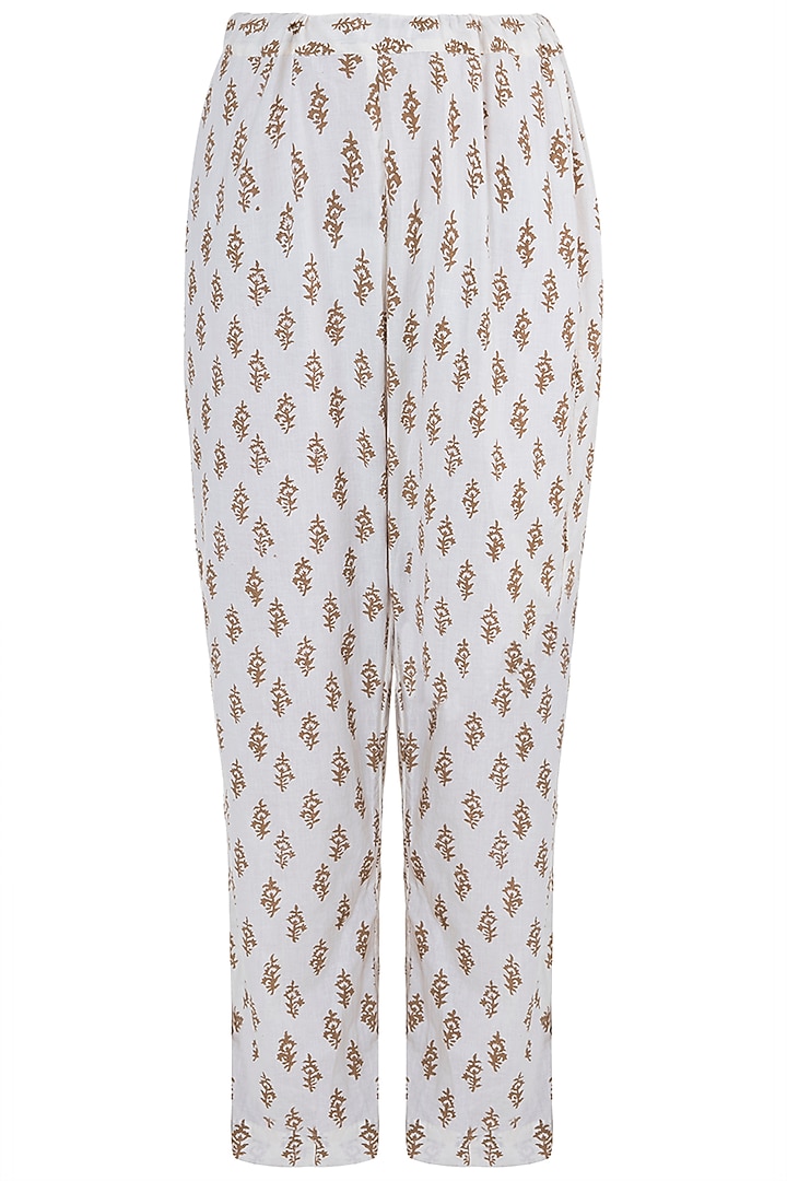 Mushroom grey embroidered kurta set by Natasha J at Pernia's Pop Up Shop