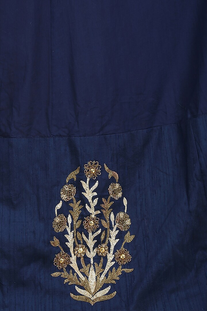 Navy blue zardozi motifs floor length anarkali with embroidered waistbelt available only at Pernia's Pop Up Shop.
