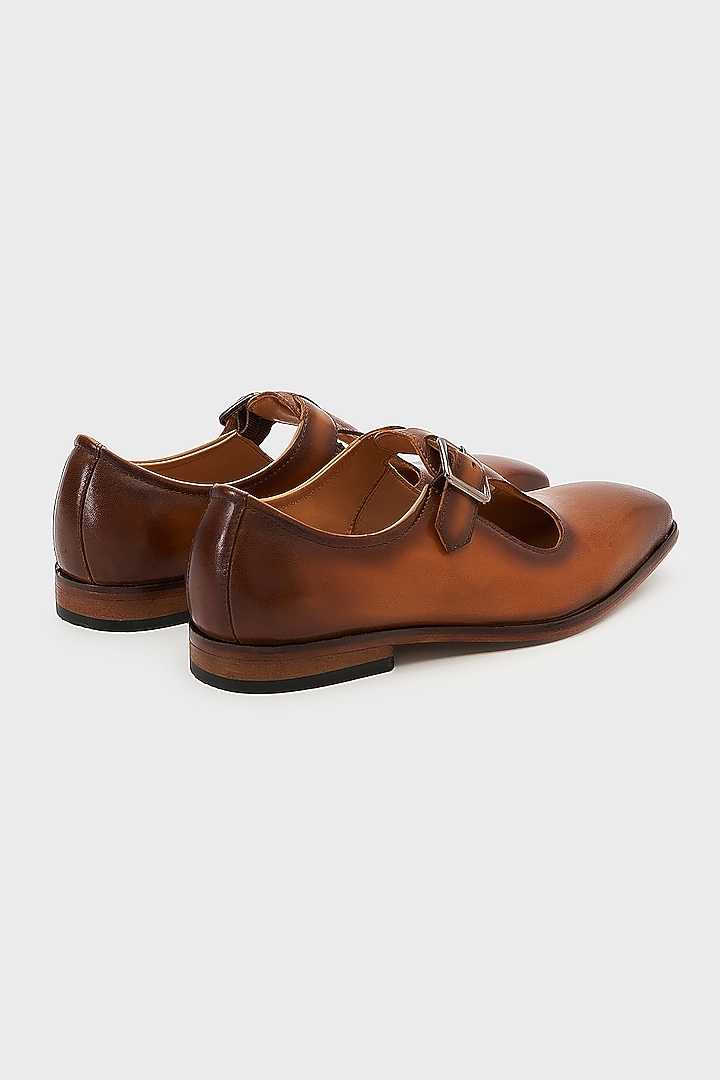 Tan Leather Nyaya Sandals by Nauvab at Pernia's Pop Up Shop