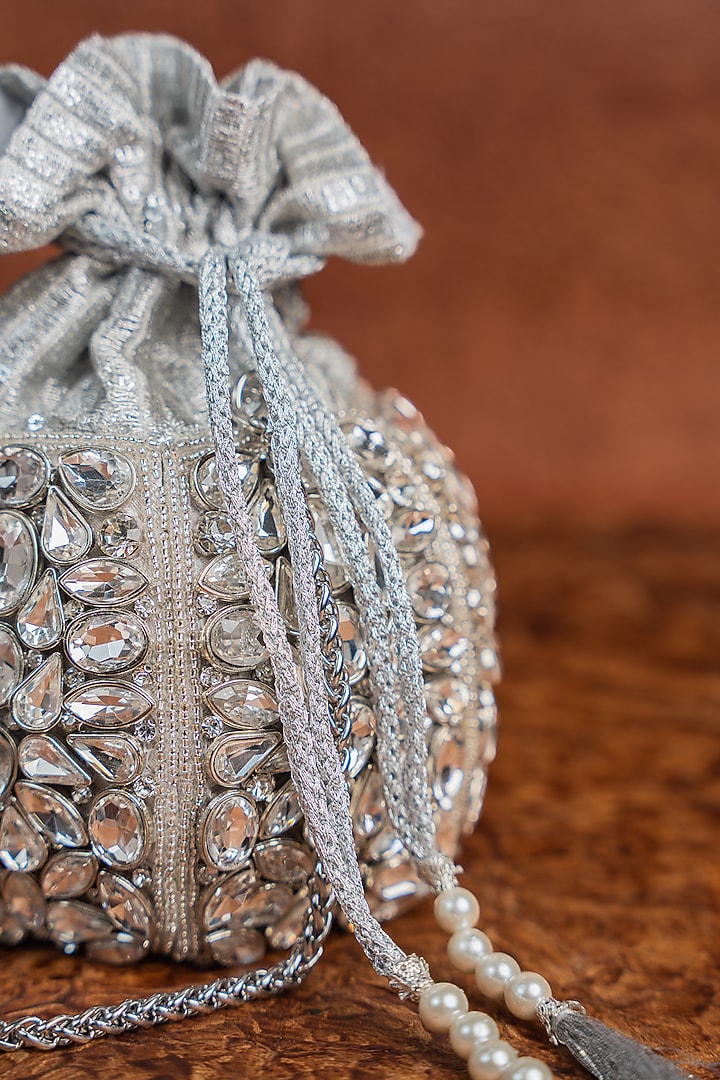 Silver Silk Hand Embroidered Potli by Nayaab by Sonia at Pernia's Pop Up Shop