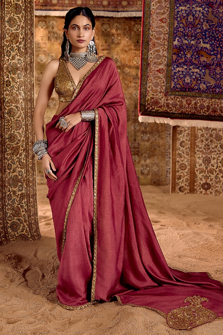 Red Dola Silk Hand Embroidered Wedding Saree Set by Nitika Bali at Pernia's Pop Up Shop