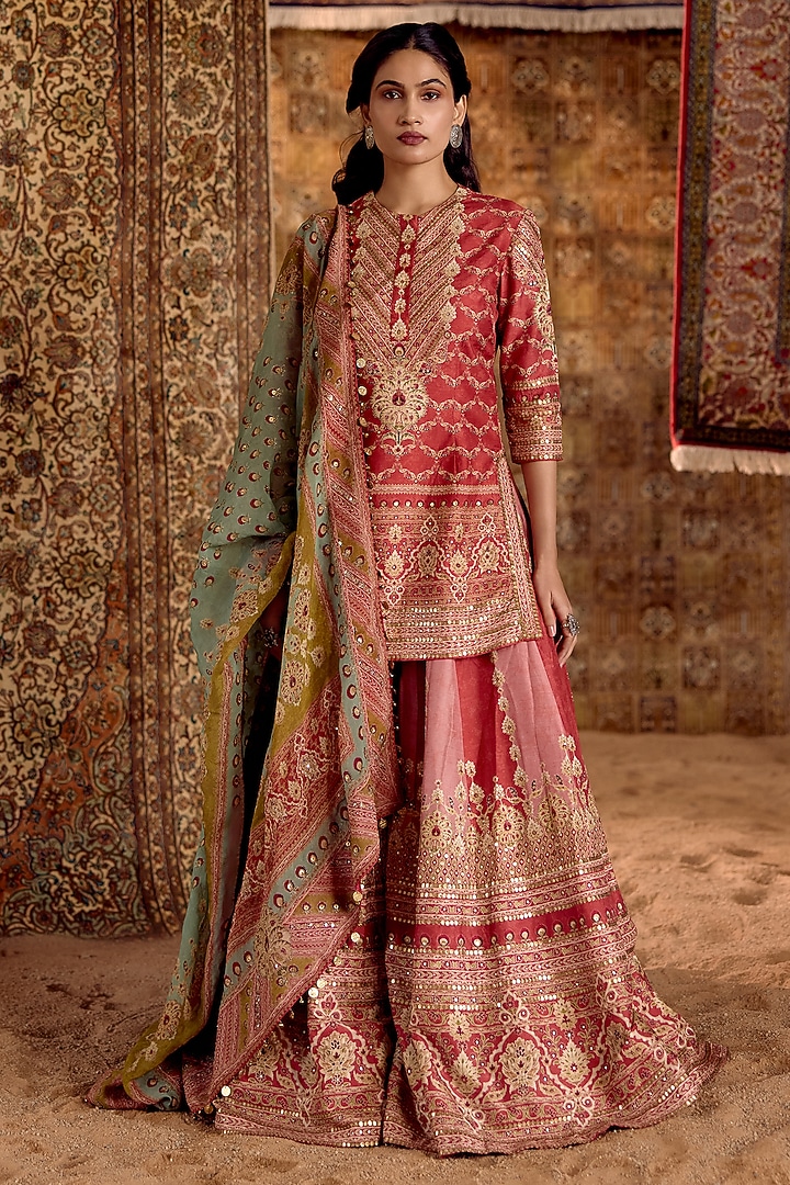 Peach Dola Silk Digital Printed & Hand Embroidered Gharara Set by Nitika Bali at Pernia's Pop Up Shop