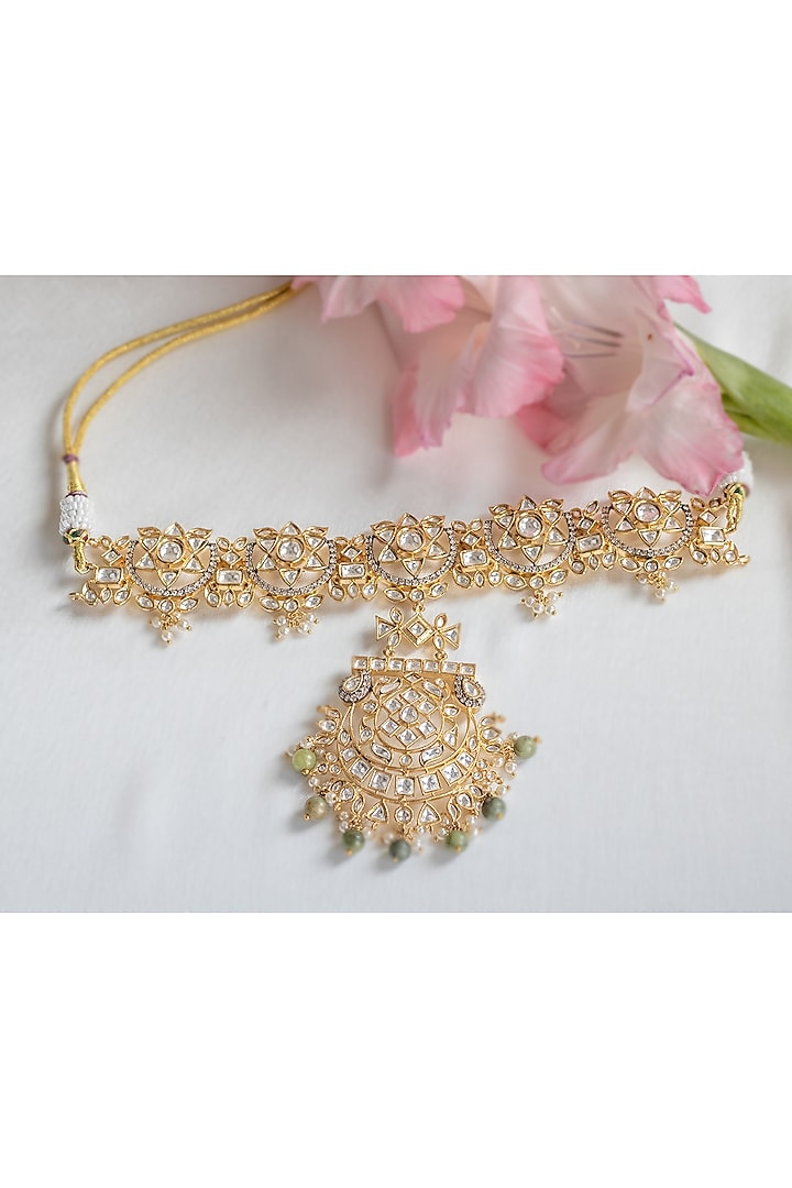 Gold Finish Choker Necklace With Kundan Polki by Nepra By Neha Goel