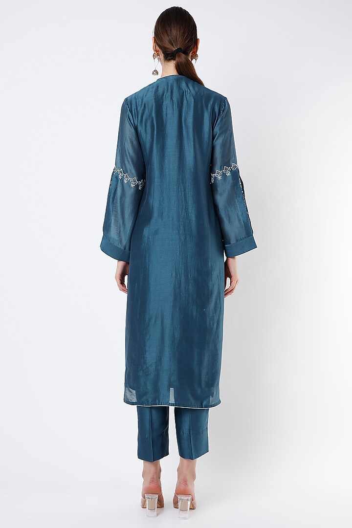 Paisley Blue Embroidered Straight Kurta Set by Vritti by Shweta Agarwal at Pernia's Pop Up Shop