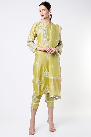Lime Embroidered Straight Kurta Set by Vritti by Shweta Agarwal