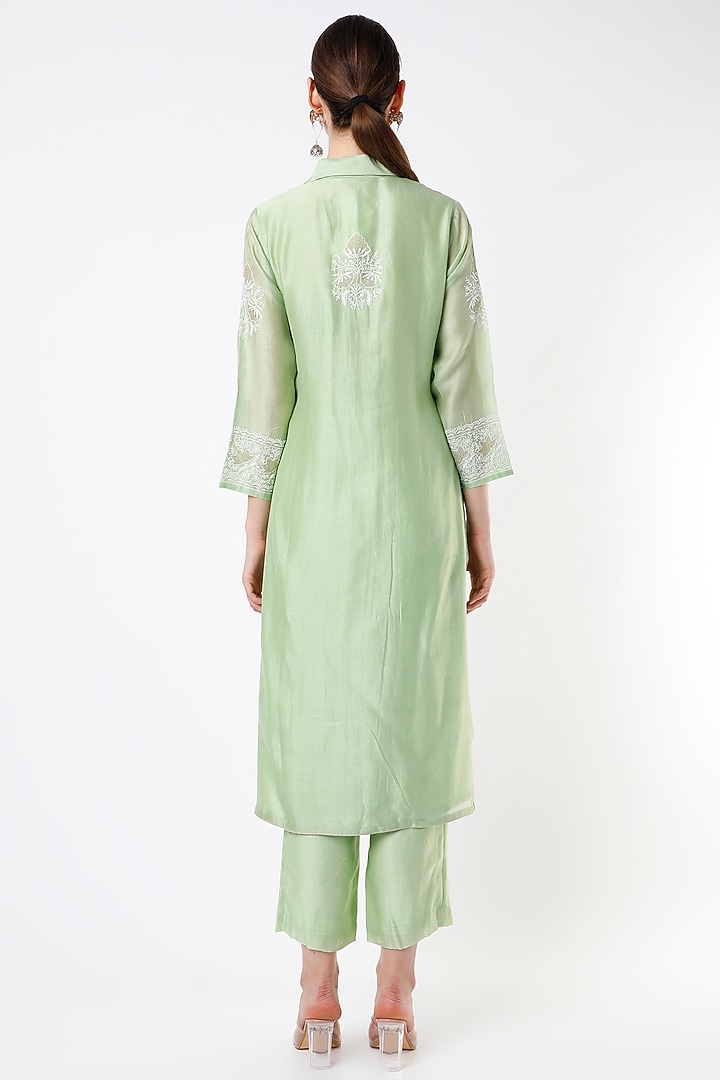 Pastel Mint Embroidered Straight Kurta Set by Vritti by Shweta Agarwal at Pernia's Pop Up Shop