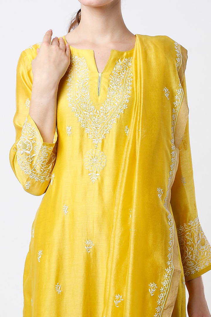 Cadmium Yellow Emroidered Straight Kurta Set by Vritti by Shweta Agarwal at Pernia's Pop Up Shop