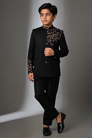 Black Linen Silk Hand Work Jodhpuri Bandhgala Set For Boys by Nero by Shaifali & Satya Kids