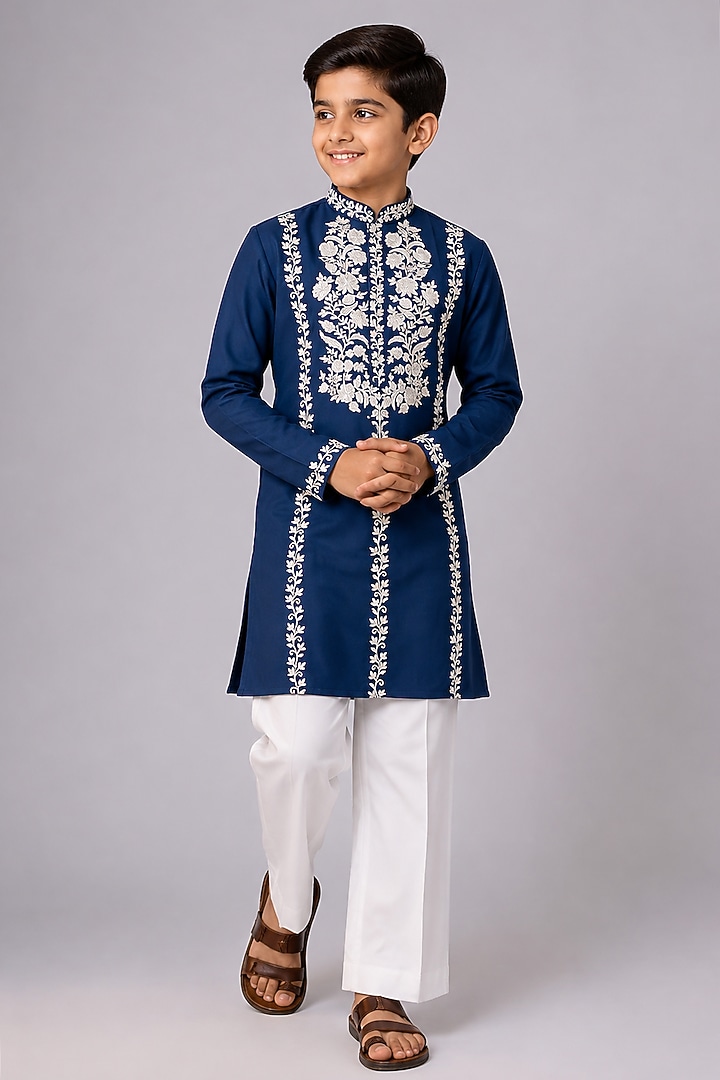 Blue Boomario Thread Embroidered Kurta Set For Boys by Nero by Shaifali & Satya Kids at Pernia's Pop Up Shop